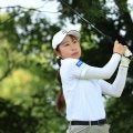 クマ出没の女子プロ大会が1日遅れで開幕 荒木優奈、佐藤心結が63で首位