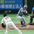 阪神・高寺が１死満塁の好機で２度打ちもファウルの判定で命拾い→空振り三振　代打・糸原は３ボールから見逃し三振　七回の好機生かせず【野球規則】