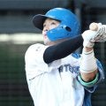 日本ハム27歳捕手は「いよいよ外せない選手になってきたな」スーパーユーティリティぶりも話題　「夏男、期待してます！」