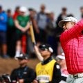 後ろをチラリ？「良かったね」 松山英樹は後輩の1組前で今週自己ベスト68