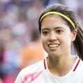 ｢可愛すぎる｣｢女子高生みたい｣なでしこ長谷川唯のマンC｢オールブラック新ユニ｣モデル映像にファン興奮！｢笑顔がステキ｣｢筋肉も美しい｣の声