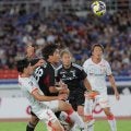 横浜Ｍ　連勝で３カ月ぶりの最下位脱出　クラブ初の降格阻止へ一歩前進　異様な雰囲気のスタジアムも３発快勝