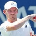  元世界7位 ダブルフォルト10本で敗退 