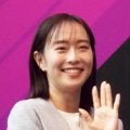 【卓球】石川佳純さん「でーーーっか」贈り物と“２ショット”「カワイイ～」「キュン」