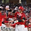 広島・末包　４番の仕事だ特大Ｖ弾！「アメフト級」パワーさく裂　１カ月ぶり８号ソロ「甘い球を仕留められた」