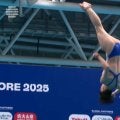 人間が落ちたとは思えない…「吸い込まれるような入水」「泡も出ない」圧勝で金メダルを獲得した中国飛込選手 別次元の演技に解説者も絶賛のオンパレード
