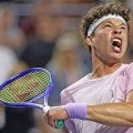  22歳 マッチ100勝達成で初8強 