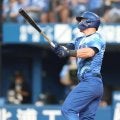 昇格したばかりのオースティン　復帰１打席目でいきなりのただいま弾　際立つ存在感にスタンド熱狂