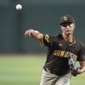 ダルビッシュ 2勝目ならず 痛恨の2暴投