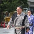 名古屋場所から休場の豊昇龍が夏巡業合流　バスに乗り込む前に「割も入る。土俵入りもやる」
