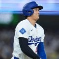 また破れた大谷翔平のユニホーム「どうなってるの」　NHK中継でくっきり…既視感ある“半壊”