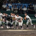 NPBファンも感嘆…横浜高の盤石攻守に「プロより強い」の声がSNS上で相次ぐ　2度目の甲子園春夏連覇へ快勝発進
