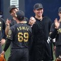 【阪神】及川雅貴が13試合連続無失点で６勝目「３人でいけたの良かった」ヤクルト主軸ピシャリ