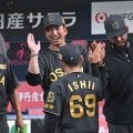 阪神・藤川監督　石井に並ばれ「うれしい」　４点リードでの登板「もうブルペンの中で作ってますから」