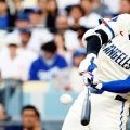 大谷翔平、日本人選手初の3年連続40号　バックスクリーンへ確信の一発　2試合ぶりアーチで自身4度目の大台　本拠地熱狂