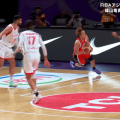 “まさかの顔面強打”が痛々しい…バスケ日本代表選手にアクシデント！「広告部分のモップが足りなかった？」解説者も絶叫