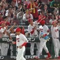 広島・新井監督「ウチらしい全員で良い野球できた」モンテロ逆転弾は「最高のホームラン」【一問一答】