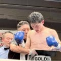 はなわも歓喜の万歳！佐賀出身ボクサー野上翔が日本王座を奪取「世界王者になります！」