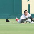 創成館の左翼手がスーパーキャッチ連発！九州王者撃破呼び込む好守に球場から大歓声「これが甲子園なんだと」【25年夏甲子園】