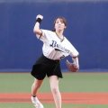 【オリックス】吉本新喜劇が特別始球式　島田珠代がパンティーテックス披露し京セラＤ大盛り上がり