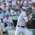 横浜のクリーンアップが連続死球受ける、チームはその後逆転に成功【25年夏甲子園】
