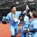 西武 首位ソフトバンクに逆転勝ち