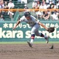 仙台育英　１年生二遊間コンビの超美技併殺プレー　砂＆有本で流れ呼んだ！夏通算４８勝、歴代５位ＰＬ並んだ