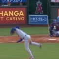 なんだこれは…？ 大谷翔平の魔球で“異変”「笑うしかない」「ドン引きやん」トラウトが動けなくなる… ファン騒然「さすがに手が出ない」