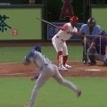 見えない…！？ 大谷翔平、“消える魔球”に打者ドン引き「ここで使うのか！」急落下する“伝家の宝刀”スプリットにマン振り三振「打てるわけない」