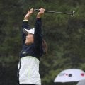 畑岡奈紗が涙　３年ぶり優勝　荒木優奈とのプレーオフを制す　日米通算１２勝目