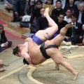 安青錦が3連勝 難敵の伯桜鵬に勝利