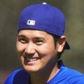 真美子夫人＆デコピンも登場　大谷翔平が４度目MVP受賞　発表中継で今年も３ショット実現！