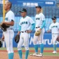 【明治神宮大会】山梨学院、逆転サヨナラ負け　２死満塁から暴投、ボールがベンチに入り２者生還