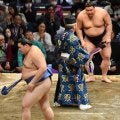 大の里に土！義ノ富士が初金星で止めた　初土俵から10場所連続勝ち越しにも王手