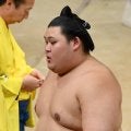大の里が初黒星で混戦に 安青錦が並ぶ
