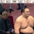 朝乃山、“激勝”に水を差す女性の奇声 “待ったなし”直後に携帯の着信音も…「電話は酷い」「奇声だらけやな」ファン愕然