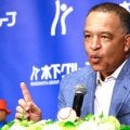 WS制覇から2週間…ロバーツ監督が訪れたまさかの場所　電撃来日に騒然「来てたの」