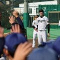 阪神　才木が母校の須磨翔風で自身の名前がついた少年野球大会の決勝を観戦　試合前には「どれだけ野球を楽しめるか」と小学４年生を激励