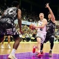 【バスケ】B1北海道が初８連勝　ロイブル監督「8連勝はクラブの記録。うれしく思う」