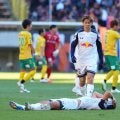 【J1昇格PO】衝撃的敗戦…大宮の宮沢監督「最後のところは自分の…」サポーターはぼう然＆涙