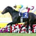 “１勝馬”が凄まじい末脚で断然１番人気を撃破！全競馬ファンのド肝抜く“女傑伝説”の始まり…阪神ＪＦ過去の名勝負