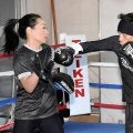 ドネア　堤戦後は井上拓真と「統一戦をやりたい」　公開練習で夫人のミットに軽快打ち込み
