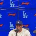 ドジャース移籍のディアスが会見「勝つためにここに来た」と意欲　３年106億円、新守護神期待