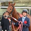 不安材料を跳ね除け2歳女王に ドレフォン産駒2頭目の芝GI馬となったスターアニス