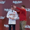 楽天のマエケン誕生！　日本復帰の前田健太が入団会見　背番号は１８への葛藤明かす「つけるべきではないのではないか」　巨人・田中将に電話「いいかな？と相談した」