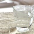 「白湯」を毎日飲む効果とは。免疫力が高まるってホント？いつ飲めばいい？正しい作り方も