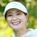 花柄ワンピの青木香奈子に「美しい」の声、来季へ「身体づくりもショットづくりも頑張ります」