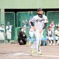 阪神　今秋野手転向の西純が二塁打＆三塁打　打撃姿に球場内どよめき　呉で野球イベント参加　元阪神・高野さん主催