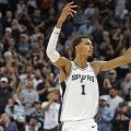 NBA史上3人目…ビクター・ウェンバンヤマがシーズン100試合連続で1ブロック以上を記録