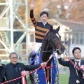 【有馬記念過去の名勝負】武豊騎手が導いた日高から出た歴史的名馬の有終Ｖ！「この馬は国民の馬」レース後にはオーナーが引退式で異例の熱唱